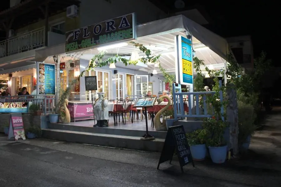 Flora Hotel Porto Koufo Bed & Breakfast